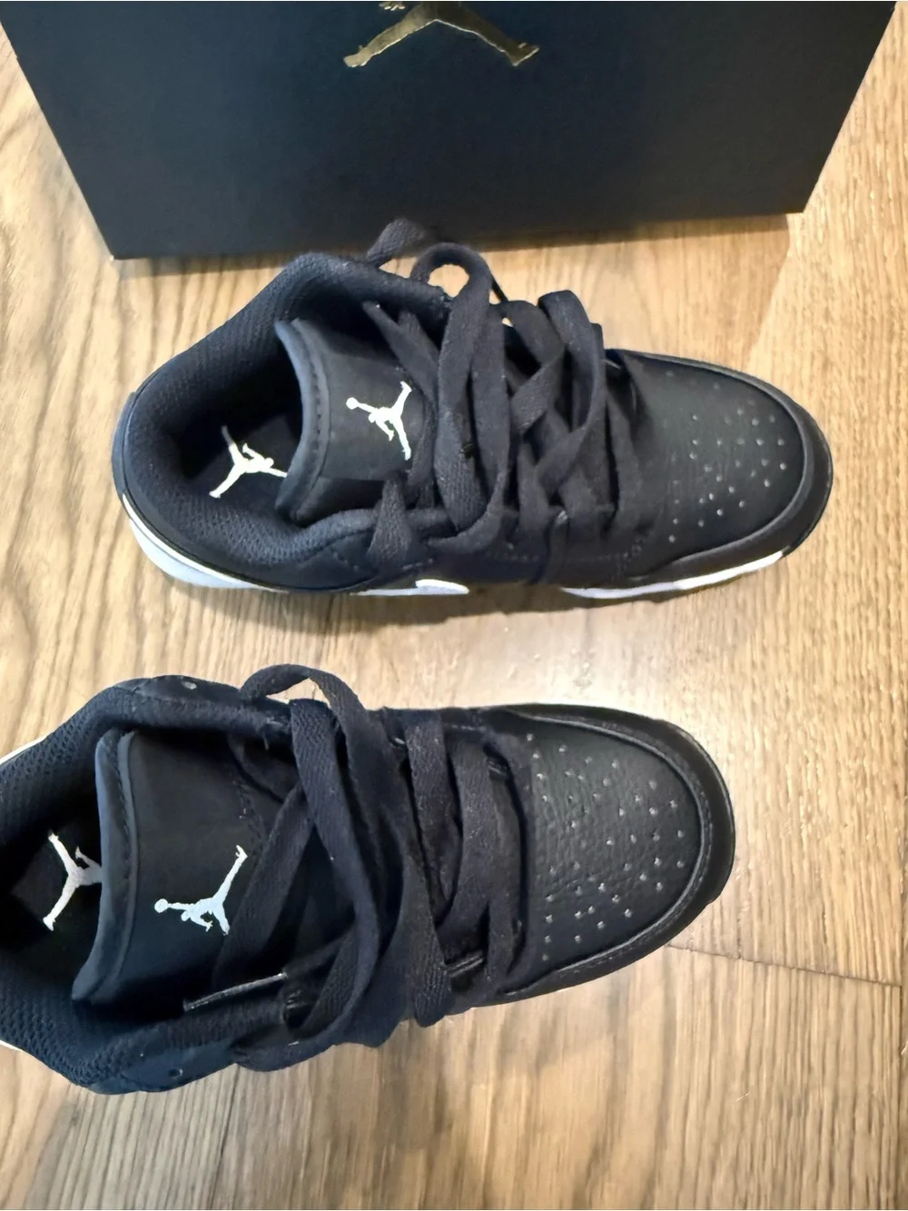 Nike Jordan 1 Kids' Black and White Multisport Cleats - 13c